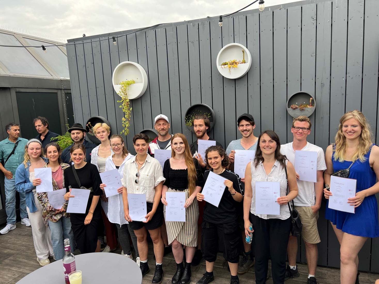 Positive Bilanz des ersten GetOnSet-Jahrgangs: Rund 85 Prozent der Film-Trainees haben durch das Programm den Einstieg in die Filmwelt gefunden – und für die zweite GetOnSet-Runde gab es mehr als 150 Bewerbungen. | MOIN Filmförderung